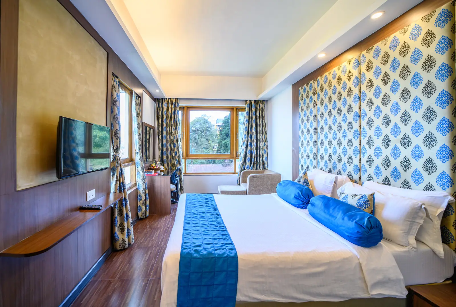 Premier Room