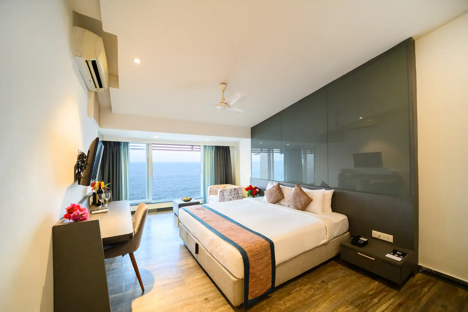 Premier Room